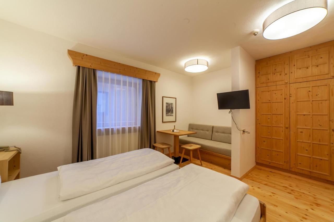 Hotel Greif ماليس فينوستا المظهر الخارجي الصورة